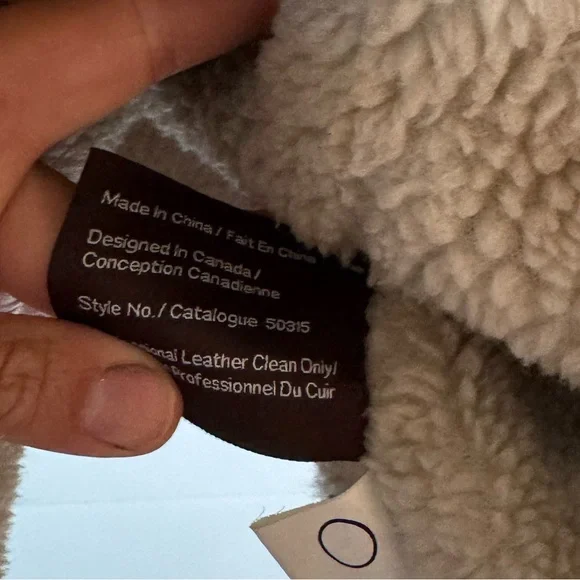 Danier leather jacket - Picture 3 of 7